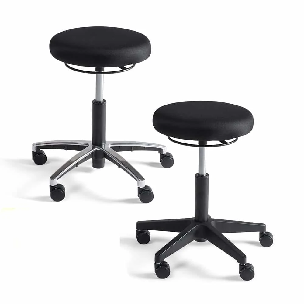 Hoehenverstellbarer-Hocker-Titelbild-gepolstert-Stoff-Arbeitshocker Arbeitshocker mit Rollen, Höhenverstellbar, Aluminium, Klein