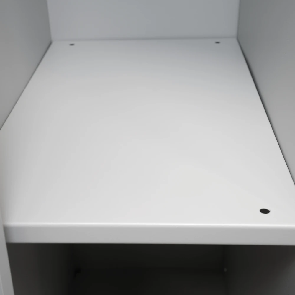 STAHLSPIND-SW-TRENNUNG_DETAIL-12 Stahl-Kleiderwäschespind 800 mm – 3 Fachböden, Drehriegel (8 – Detailansicht