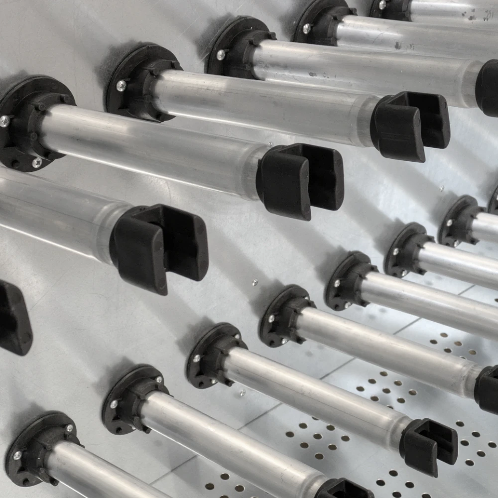 TROCKNUNGSSCHRANK_VERZINKT_04 Trocknungsschrank mit Heißluft – verzinkt (1300 × 650 × 1975 – Detailansicht