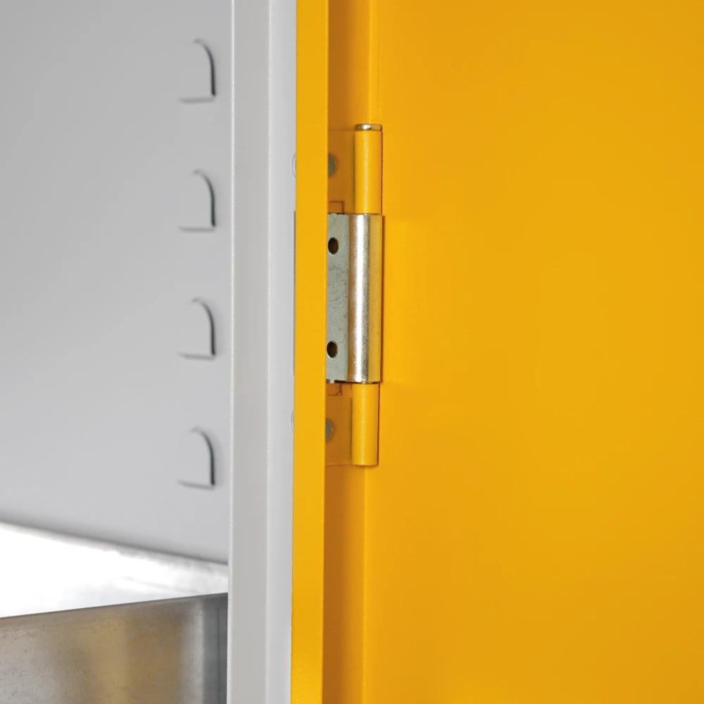 UMWELTSCHRANK_DETAIL-12 Umweltschrank 500 mm mit 4 Wannen (500 × 500 × 1950 mm) – Detailansicht